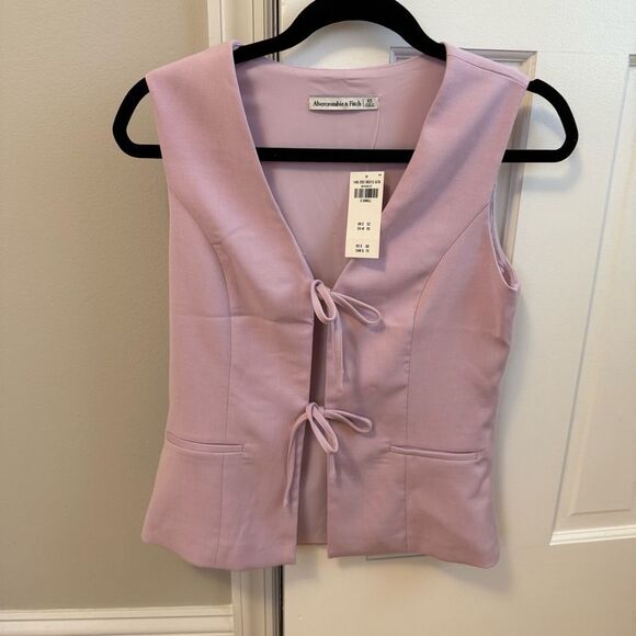 Abercrombie & Fitch Pink Tie-Front Tailored Vest - Picture 4 of 5